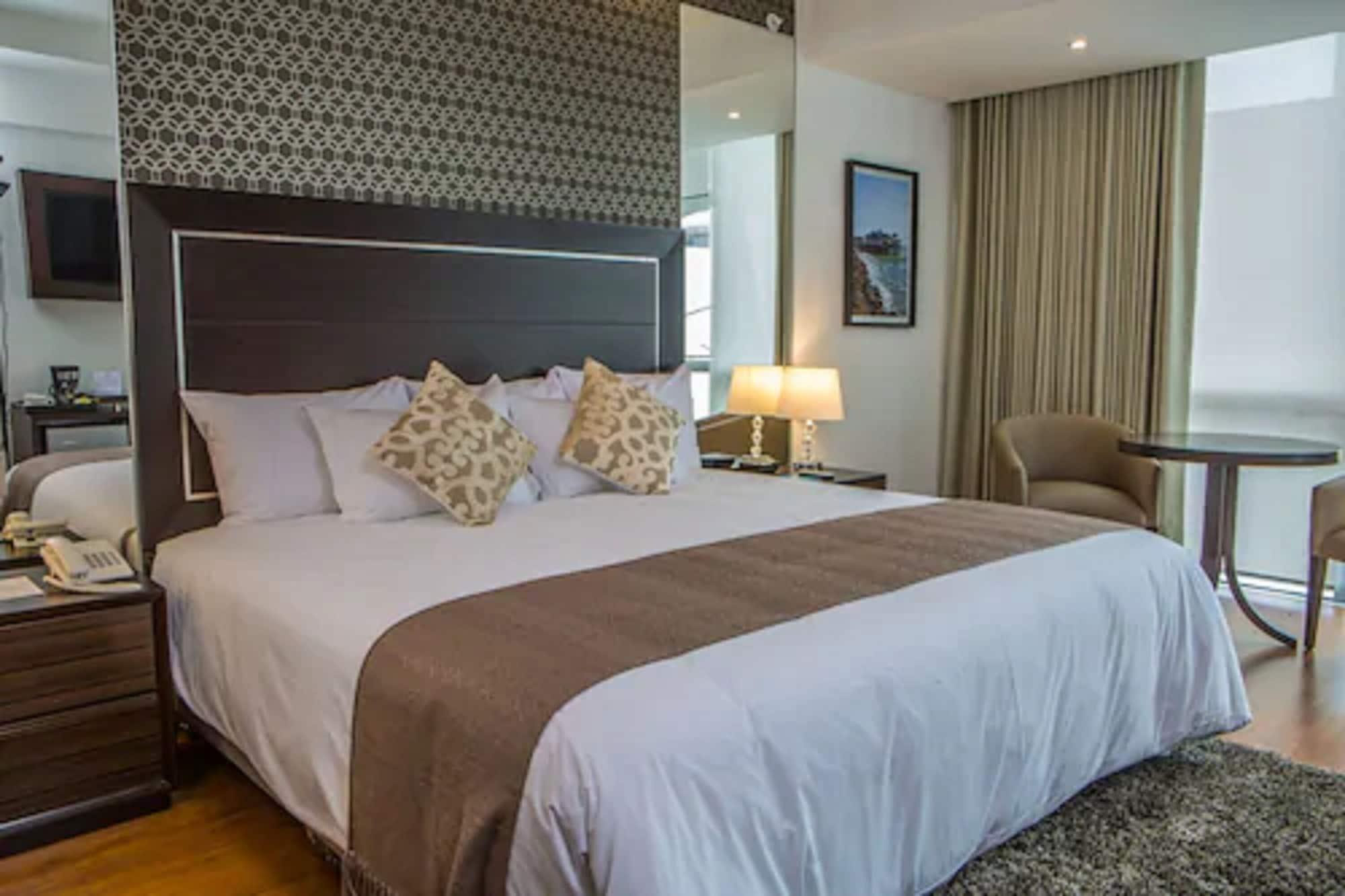 Jose Antonio Deluxe Otel Lima Dış mekan fotoğraf