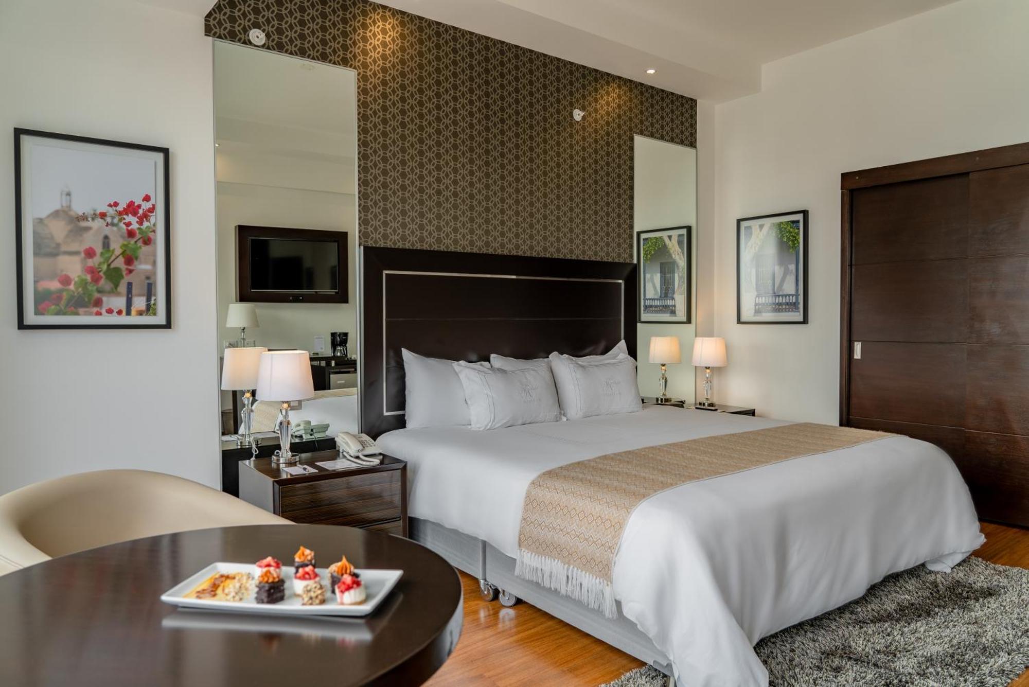 Jose Antonio Deluxe Otel Lima Dış mekan fotoğraf