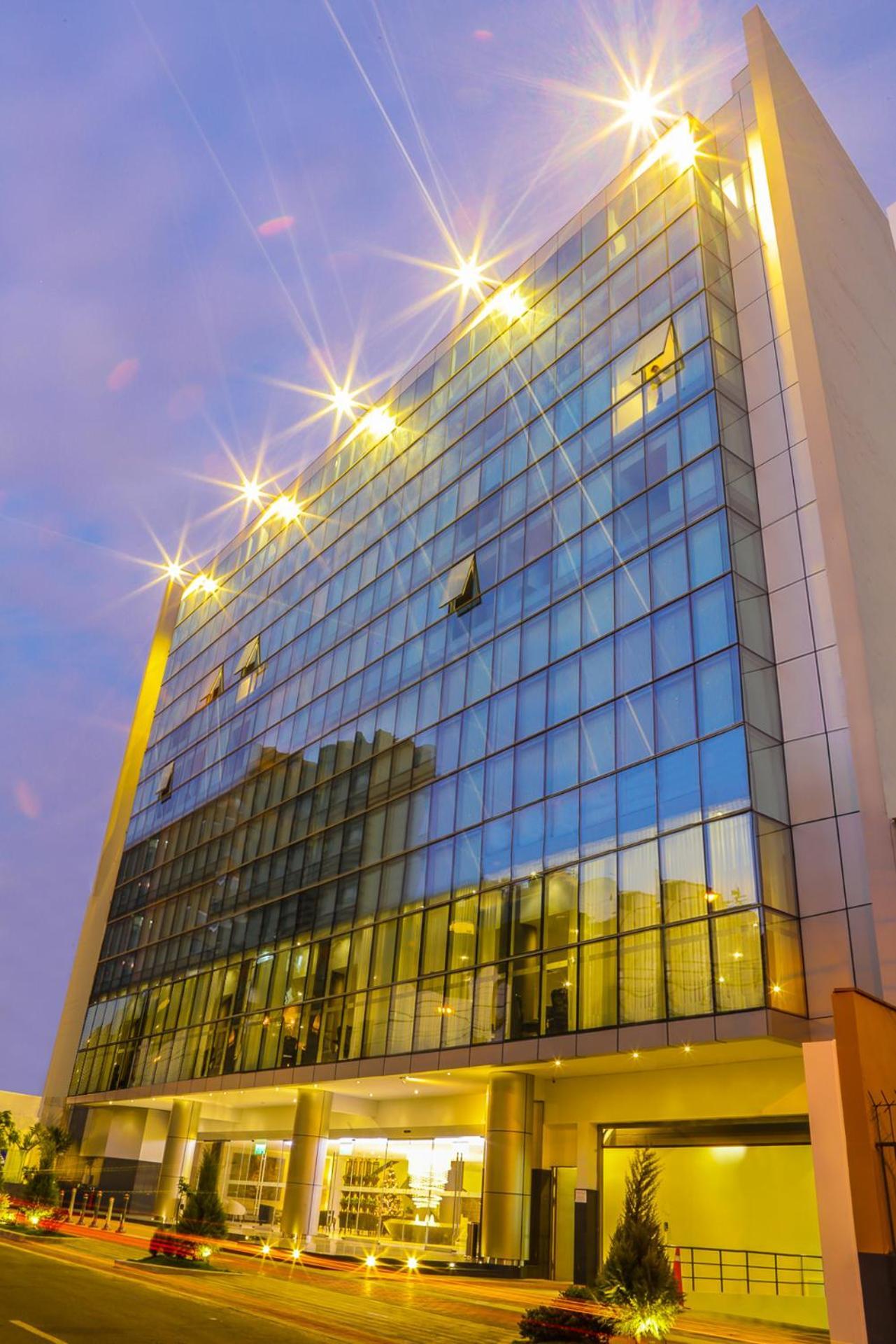 Jose Antonio Deluxe Otel Lima Dış mekan fotoğraf